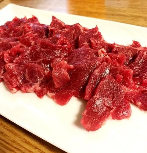 【訳あり】馬刺し 1kg 赤身 B級規格 【天馬】 特製馬刺しのタレ5パック付 馬肉 ヘルシー 冷凍 小分け パック 業務用 自宅用 おつまみ
